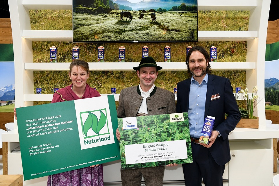 Naturland und Partner Preisträger Milchwerke Berchtesgadener Land auf der Messe Biofach 2019 in Nürnberg
