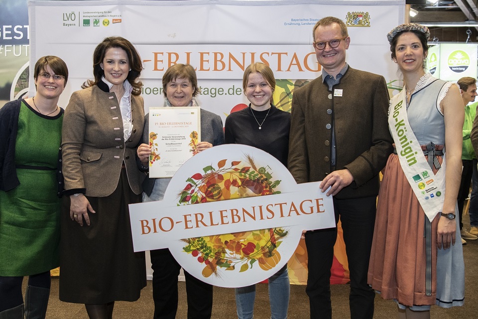 Naturland und Partner Auszeichnung für den fünft schönsten Bio-Erlebnistag auf der Messe Biofach 2020 in Nürnberg