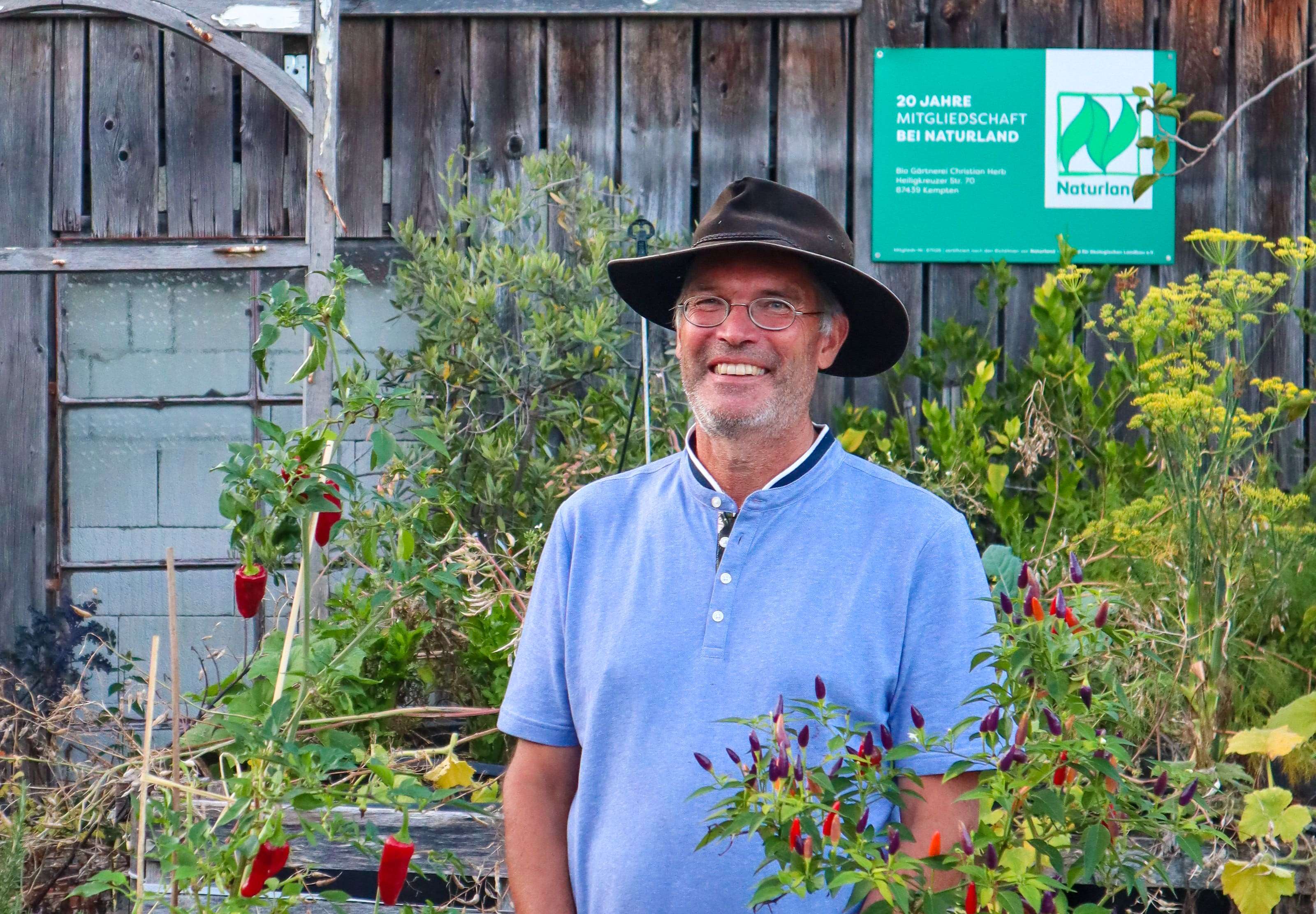 Naturland Gärtner Christian Herb gibt wertvolle Tipps zum insektenfreundlichen Gärtnern.